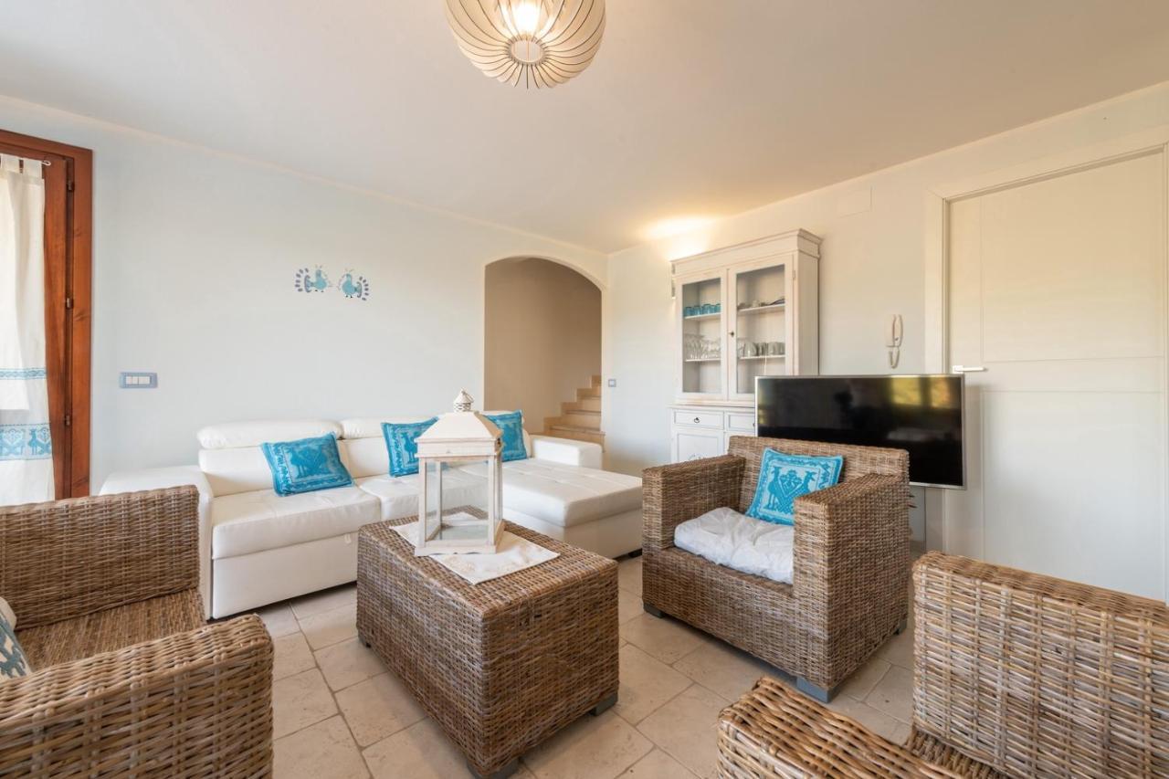 Villa Acquamarina Semi Detached Villa With Private Pool And Wifi Torre delle Stelle Zewnętrze zdjęcie